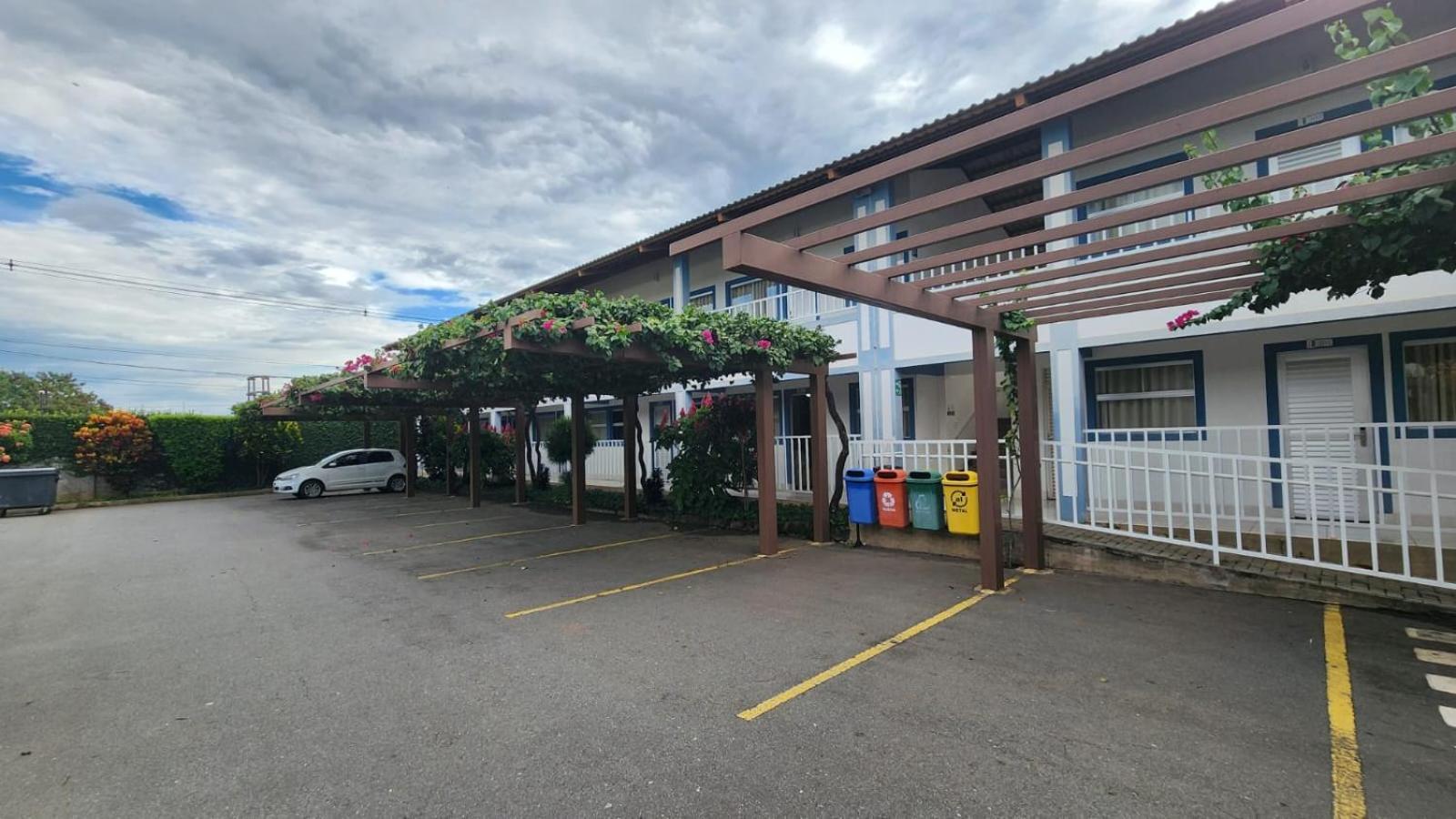 Lacqua Diroma 5 - Apartamentos Jn Caldas Novas Luaran gambar